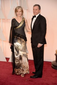 Willow Bay wearing Rodarte's 'Yoda' gown at the 2014 Oscars