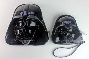 Loungefly - Darth Vader crossbody bag/coin purse comparison