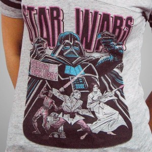 Jukupop - women's Star Wars comic t-shirt (front detail)