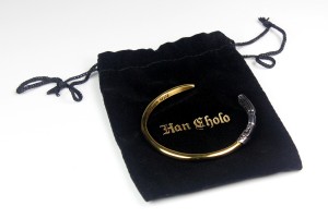 Han Cholo - Vader Saber cuff with jewelry bag