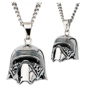 Entertainment Earth - Kylo Ren 3D necklace by Body Vibe