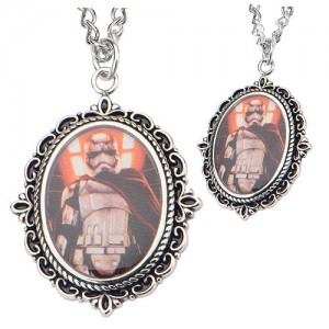 Entertainment Earth - Captain Phasma necklace by Body Vibe