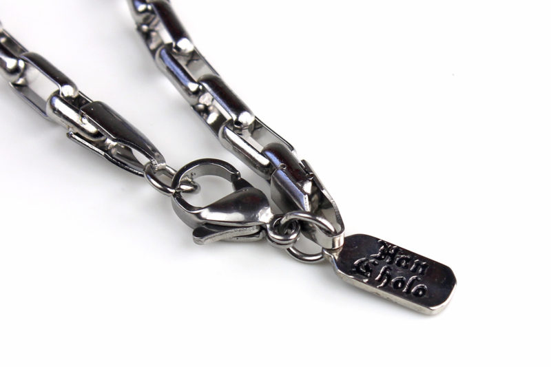 Han Cholo - stainless steel R2-D2 pendant chain and clasp (detail)