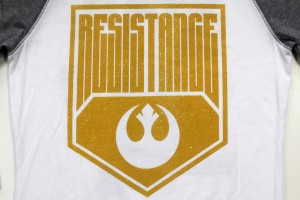 Her Universe - Rey baseball raglan tee (back detail)