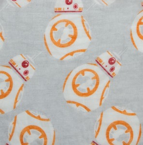 Thinkgeek - exclusive BB-8 infinity scarf (detail)
