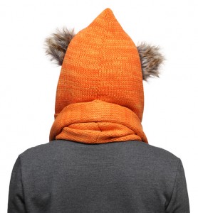 Thinkgeek - exclusive ewok knit hooded scarf (back)