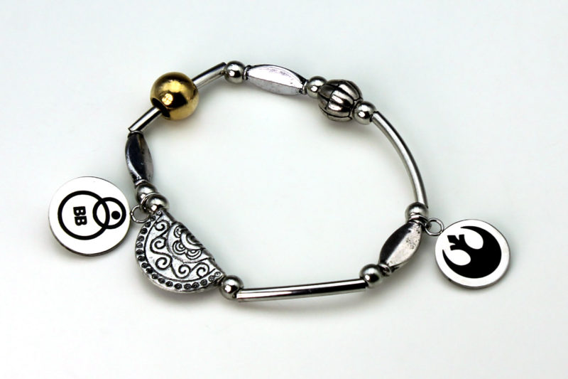 Body Vibe - Rey stainless steel stretchable charm bracelet (4 or 5)