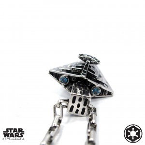 Han Cholo - Star Destroyer necklace (sterling silver)
