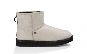 Ugg Australia - women's Millennium Falcon classic mini boots