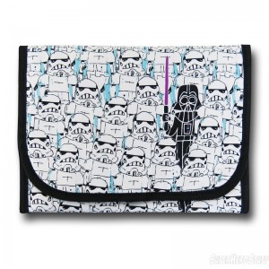 SuperHeroStuff - Darth Vader and Stormtroopers cosmetic bag by Bioworld (outer)