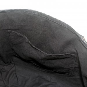 Torrid - Darth Vader handbag by Loungefly (interior detail)
