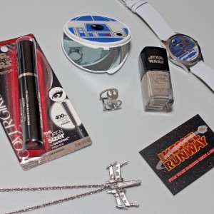Star Wars make-up and accessories for women