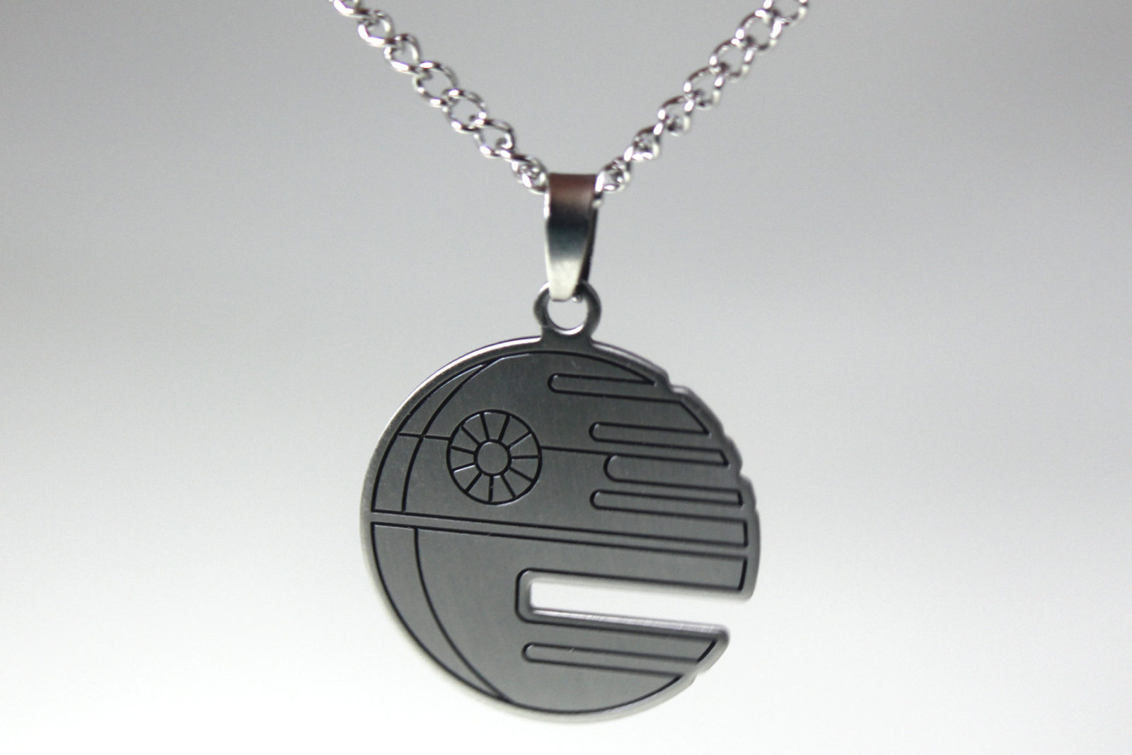 Bodyvibe - Death Star cutout pendant necklace