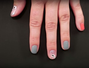 Disney Style - BB-8 nail art