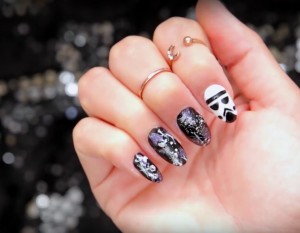 Disney Style - Stormtrooper nail art