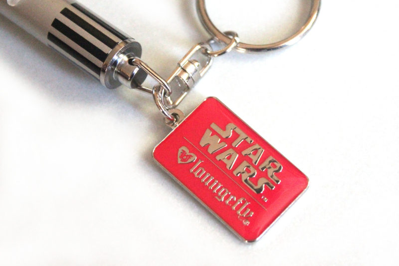 Loungefly - Lightsaber keychain (red)