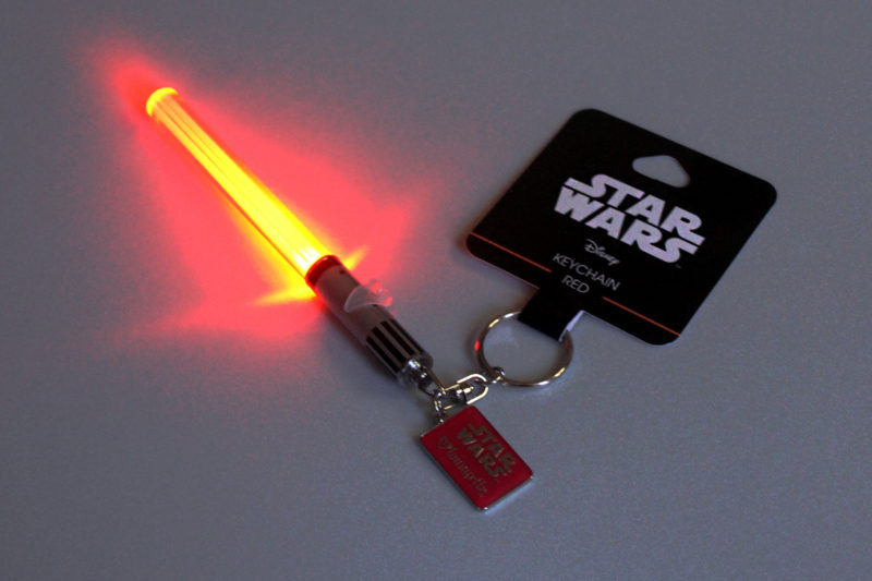Loungefly - Lightsaber keychain (red)