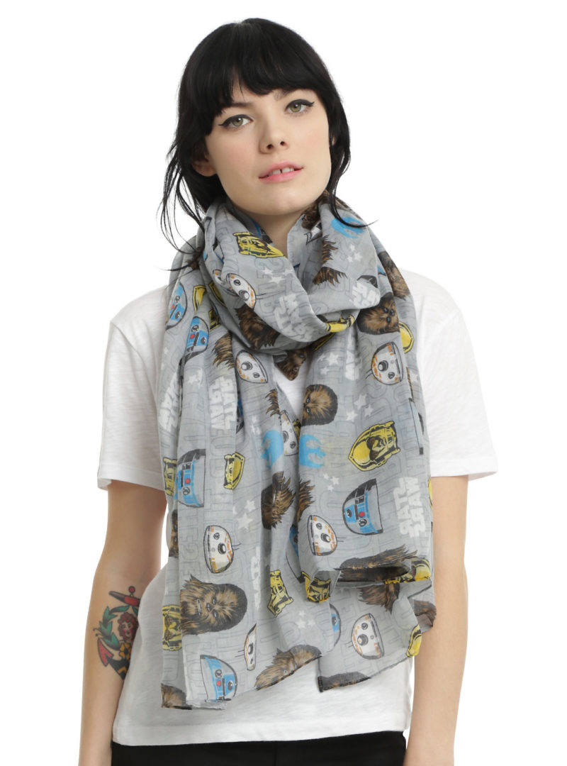 Hot Topic - 'Not The Droids You're Looking For' oblong scarf