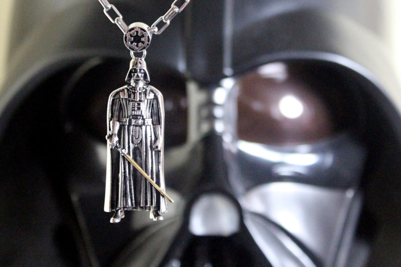 Han Cholo x Star Wars Darth Vader necklace
