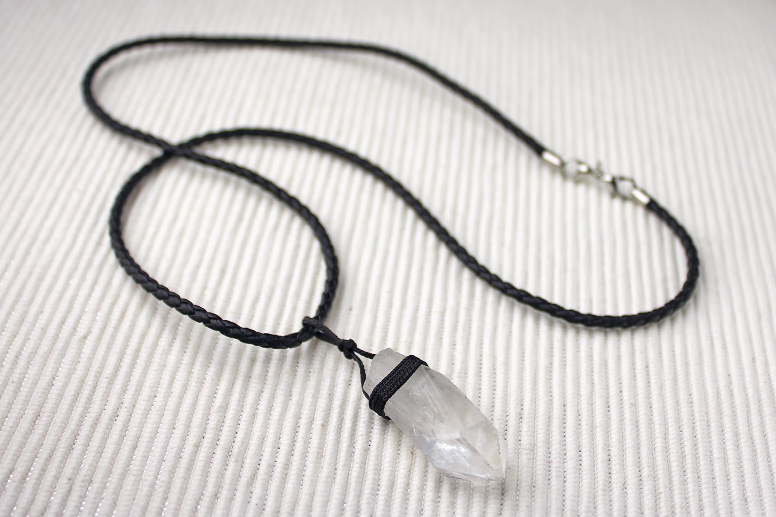 Star Wars Rogue One Kyber crystal necklace DIY