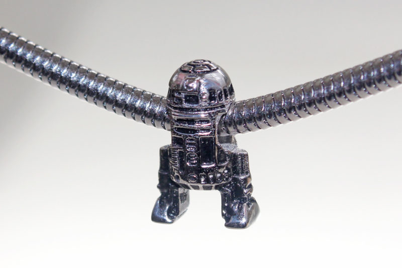 Body Vibe x Star Wars R2-D2 bead charm