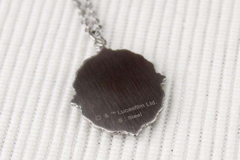 Body Vibe x Star Wars Rey cameo necklace