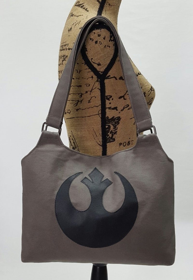 Star Wars inspired Rebel handbag by Etsy seller Sagas And Seams