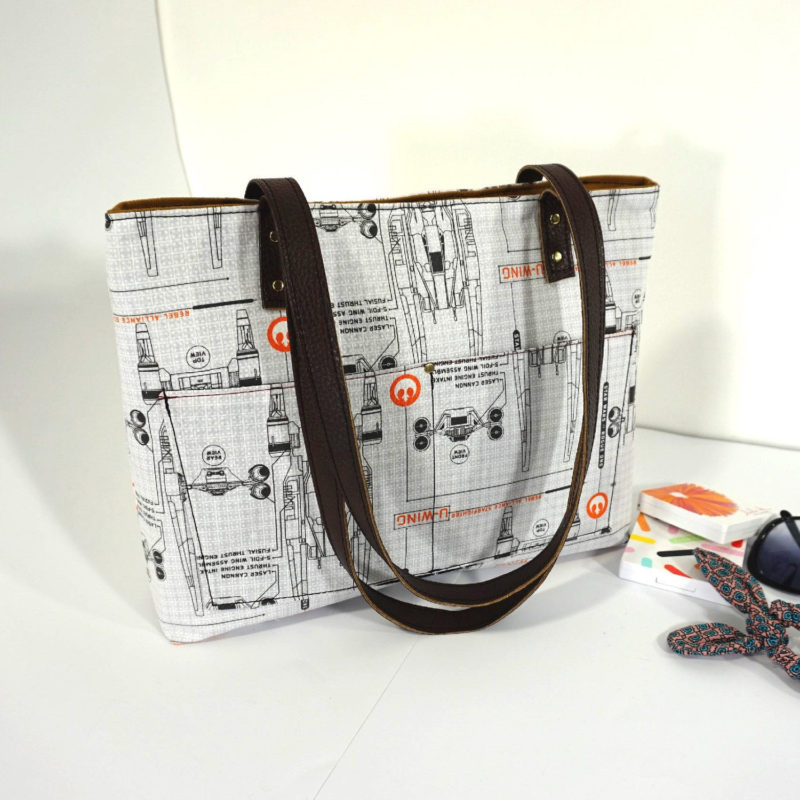 Star Wars printed fabric handbags by Etsy seller Nuchy Handmade