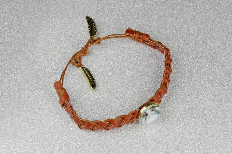 Bioworld x Star Wars The Last Jedi porg faux leather braided bracelet
