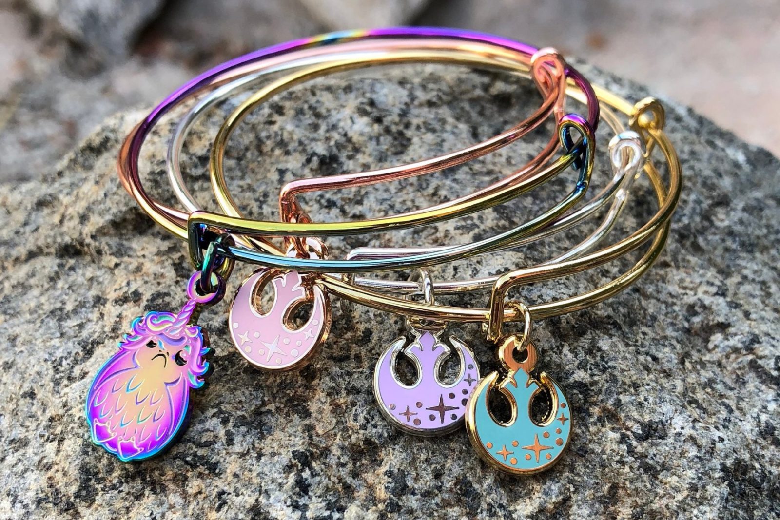 Gorgeous Star Wars Bracelets by Utinni Bikini