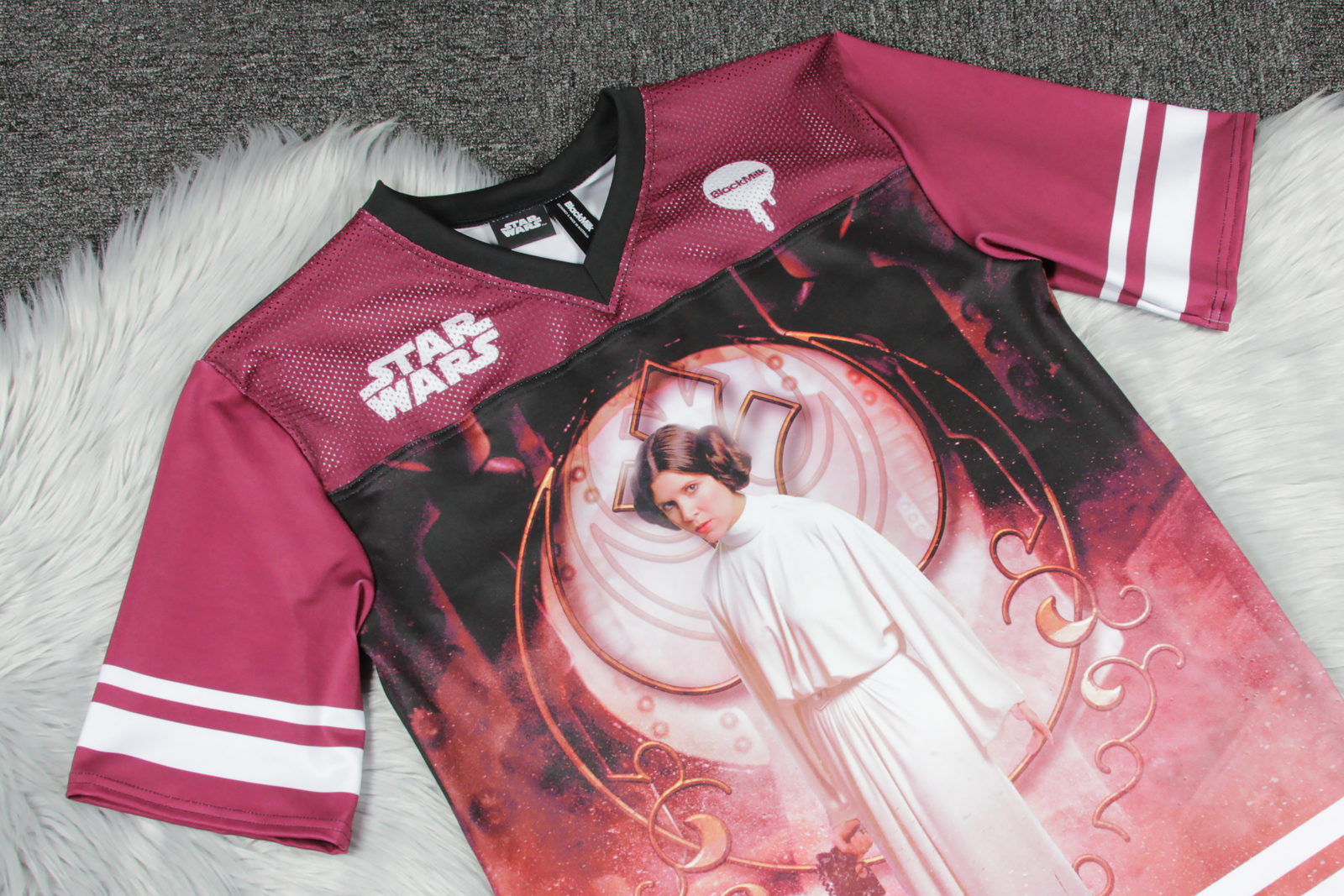 Star Wars Princess Leia T-Shirt by BlackMilk Clothing