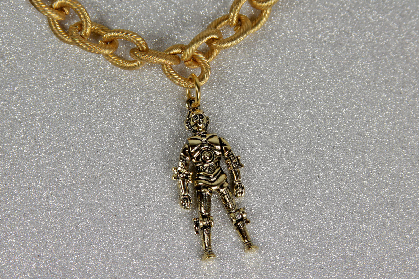 Vintage Star Wars Bracelet - C-3PO Charm