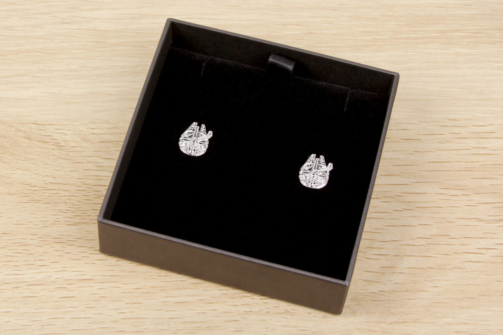 Couture Kingdom - Millennium Falcon Earrings